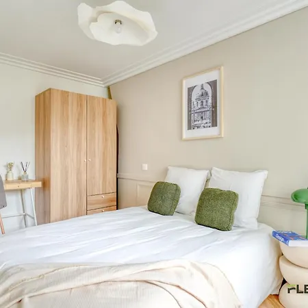 Appartement Charming 2-bedroom 32 M 9e
